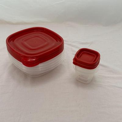 Food Storage Containers Including Pyrex, Snapware and More (K-KL)