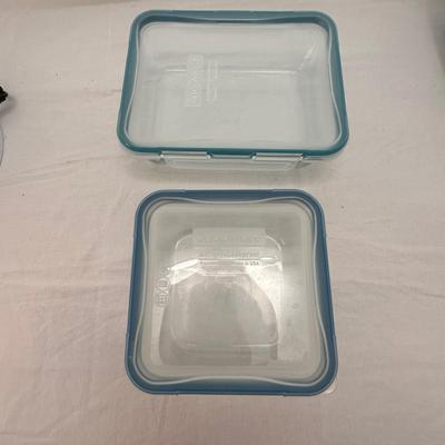 Food Storage Containers Including Pyrex, Snapware and More (K-KL)
