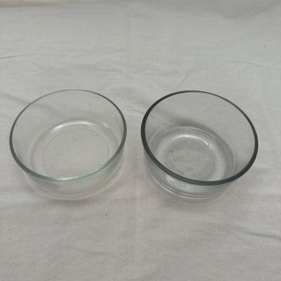 Food Storage Containers Including Pyrex, Snapware and More (K-KL)