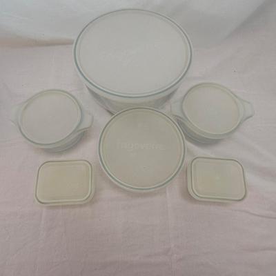 Food Storage Containers Including Pyrex, Snapware and More (K-KL)