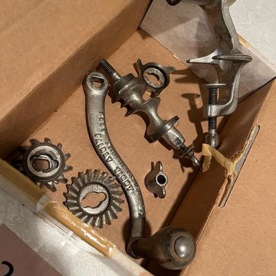 Universal meat grinder