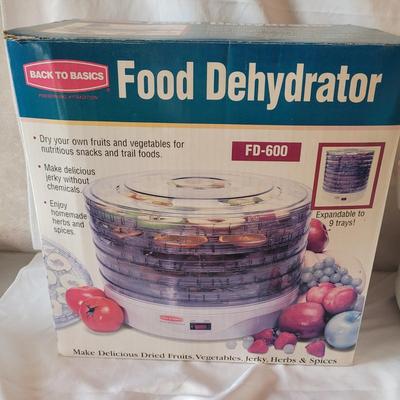 Crockpots, Food Dehydrator, and More (K-CE)