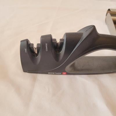 Kitchen Knives and More (K-CE)