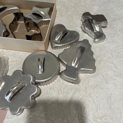 Cookie cutters & Christmas Card box