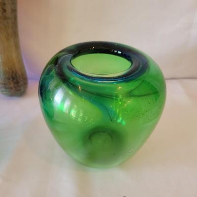 Colorful Glass Vases with Fenton (K-CE)