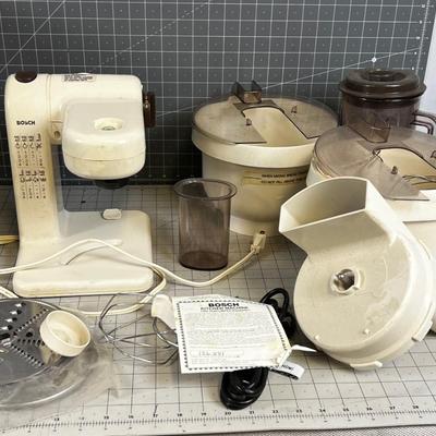 BOSCH Kitchen Machine With Accessories 