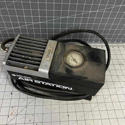 Black & Decker Air Station Eclectic Pump 