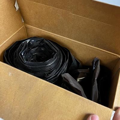 GARBAGE BAGS, NEW 