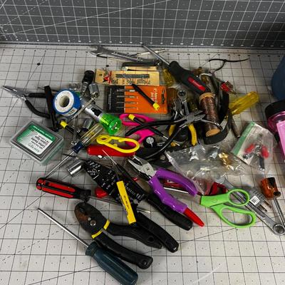 Tray of Misc. Hand Tools: Stripper, Crimper, Side Cutter and Wrench 