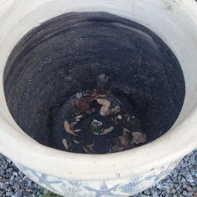 Assorted Planters and a Lion (P-DW)