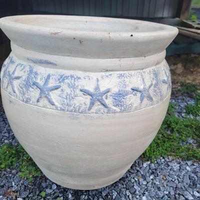 Assorted Planters and a Lion (P-DW)