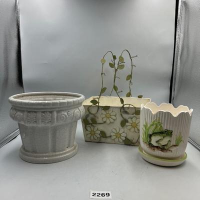 Flower pot and basket lot
