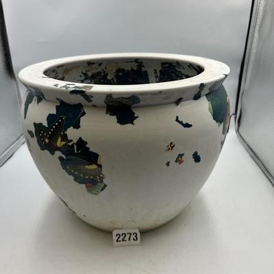 Big white pot