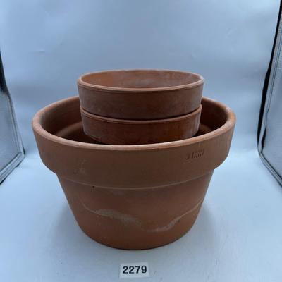 Terracotta pots lot