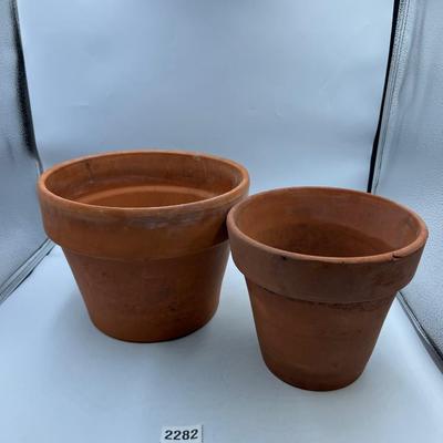 Terracotta pots lot