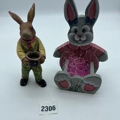 Bunny statues