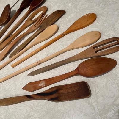 Wooden kitchen utensils