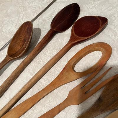 Wooden kitchen utensils