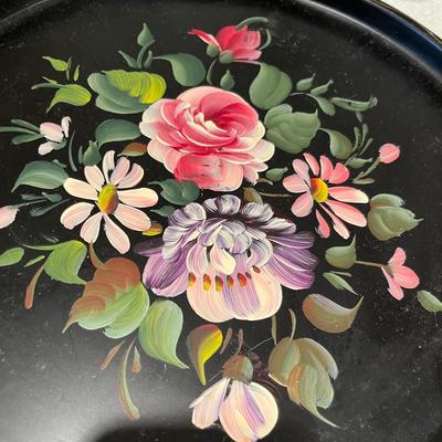 Round toleware tray + more