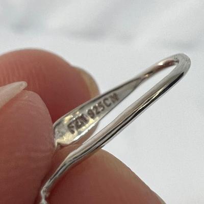 32 Pairs of 925 Earrings and More (B4-MK)