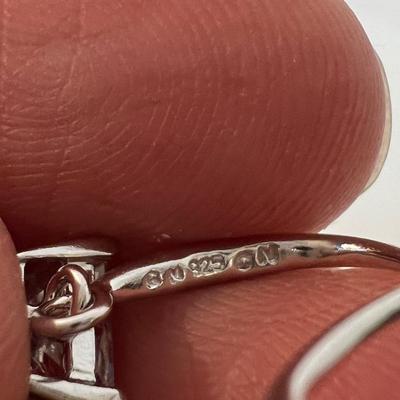 32 Pairs of 925 Earrings and More (B4-MK)