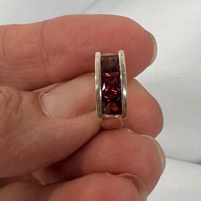 32 Pairs of 925 Earrings and More (B4-MK)