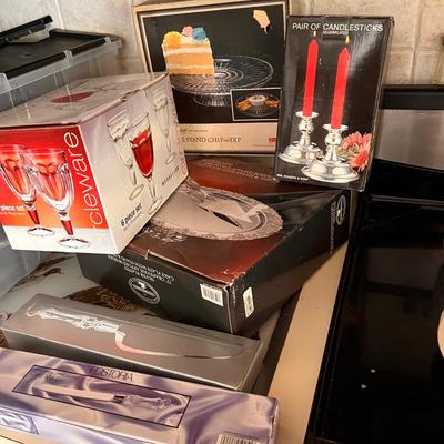 Lot NIB Kitchen Serving Ware - Fostoria, Heritage, Circleware