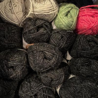 14 Icelandic Wool