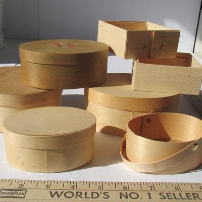 Lot 375: Lot of Small Wood Boxes For Crafting