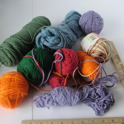 Lot 378:  Lot of Yarn For Crafting