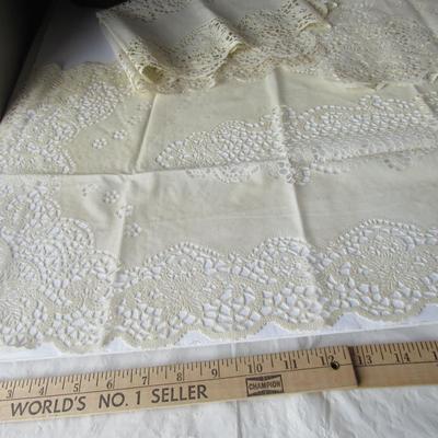 Lot 391:  Lot of Plastic or Vinyl Tablecovers