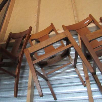 Lot 403:  Set of 4 Matching Antique Chairs