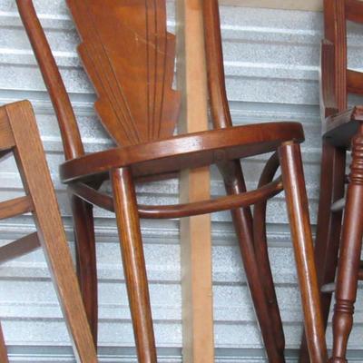Lot 405:  Set of 3 Matching Fancy Back Antique Chairs