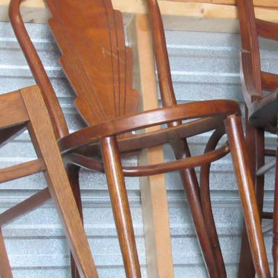 Lot 405:  Set of 3 Matching Fancy Back Antique Chairs