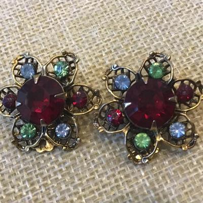 Vintage rhinestone earrings