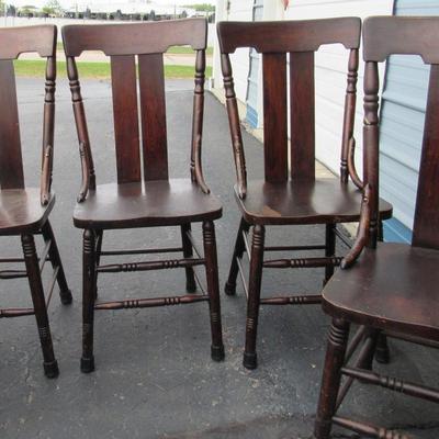 Lot 413: Set of 5 Matching Antique Wood Chairs