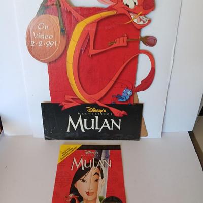 Collectible Mulan cardboard movie stand-up poster with Mulan Valentines folder