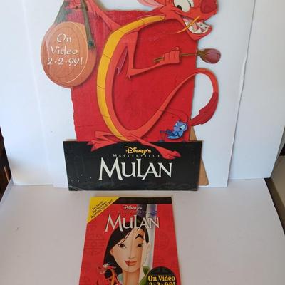Collectible Mulan cardboard movie stand-up poster with Mulan Valentines folder