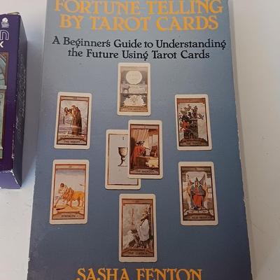 Fortune telling by Tarot Cards Sasha Fenton with The Prediction Tarot deck