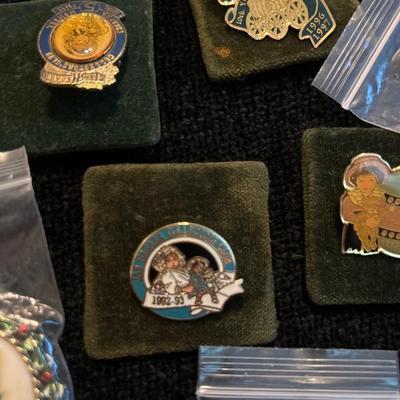 Jan Hagara collectors club pins