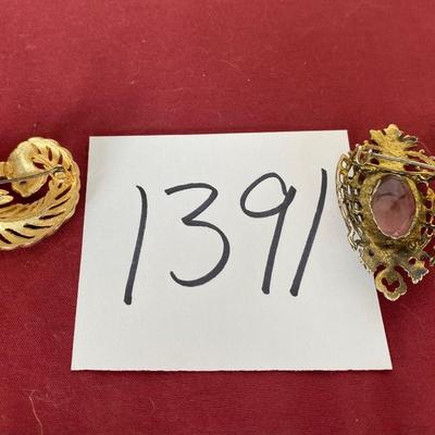 Vintage Brooch Lot