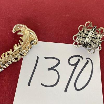 Vintage Brooch Lot