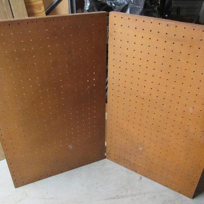 Lot 430:  Old Table Top or Portable Display Peg Board Stand
