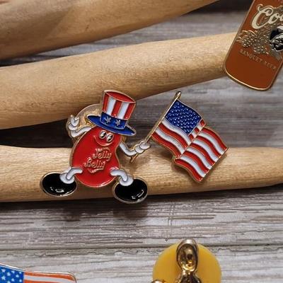 #88: Mixed lot of Pins