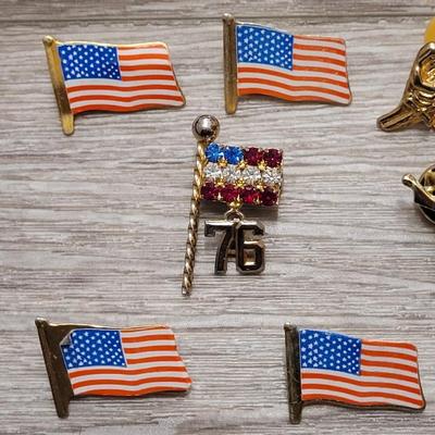 #88: Mixed lot of Pins