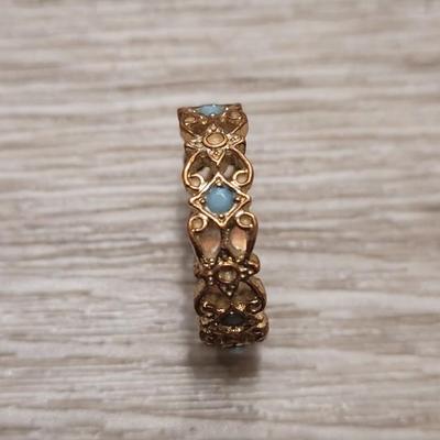 #91: Mixed Lot of Costume Rings and Pendants
