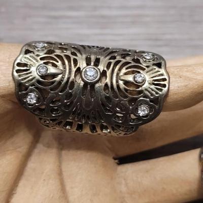 #91: Mixed Lot of Costume Rings and Pendants