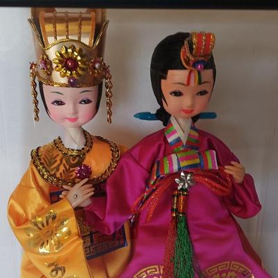 Korean Native Dolls Ceremonial in Display Case Korean Royalty Dolls