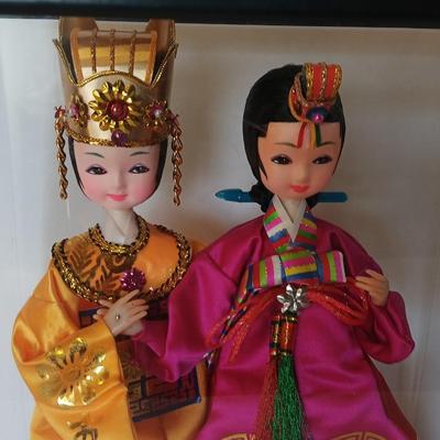 Korean Native Dolls Ceremonial in Display Case Korean Royalty Dolls