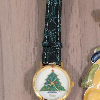#99: Christmas Jewelry Lot